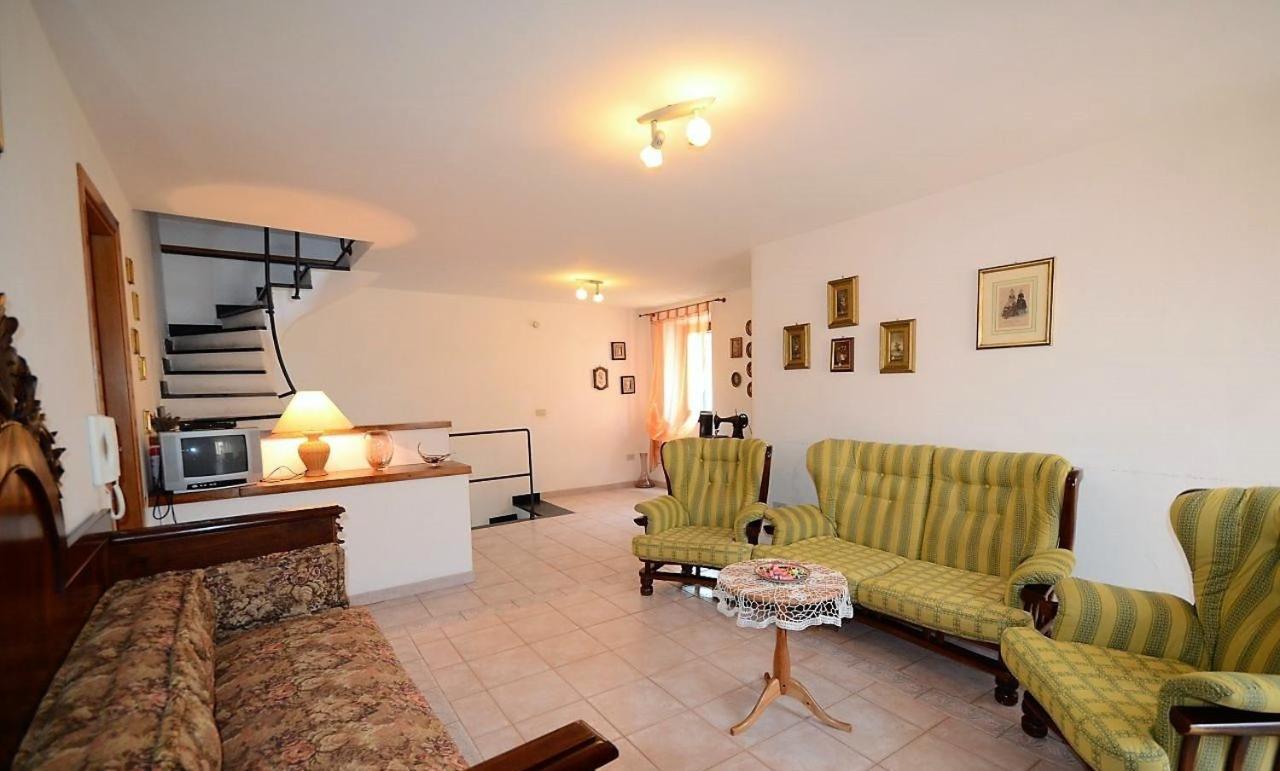 Appartamento Su Due Piani Nel Centro Storico Di Alghero Exterior photo